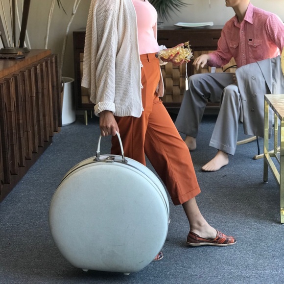 Meet your Posher, Clara - Picture 1 of 1